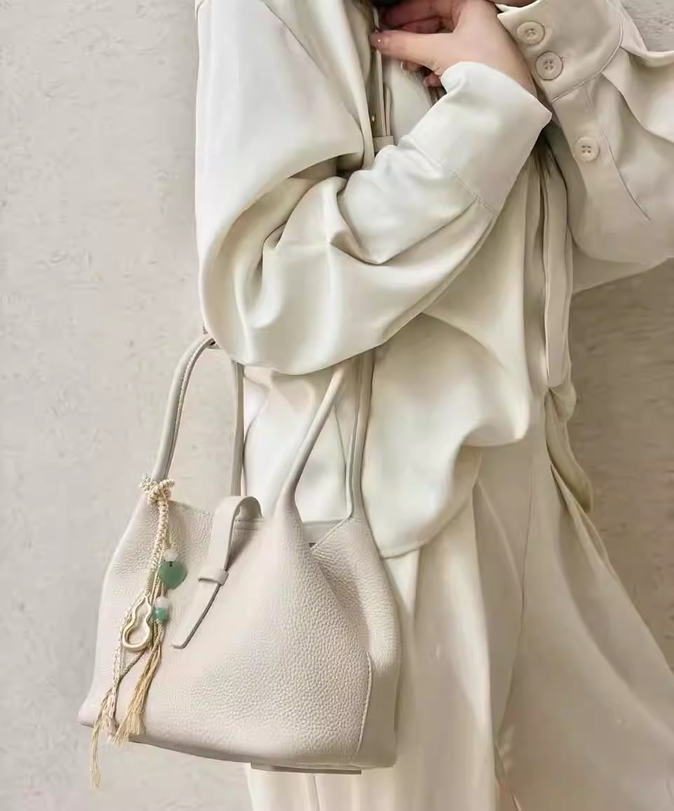 Borsa a secchiello in pelle banpo echo da donna a tracolla_voghion.com