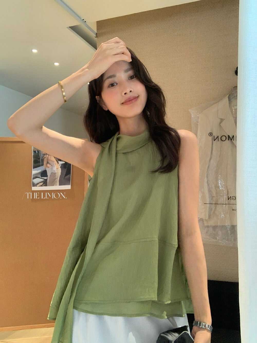 Áo hai dây nữ thiết kế dây rút phối nơ, mặc trước sau đều được, tôn dáng thon gọn — màu hồng, màu cam, màu trắng, xanh lá cây chi tiết 11