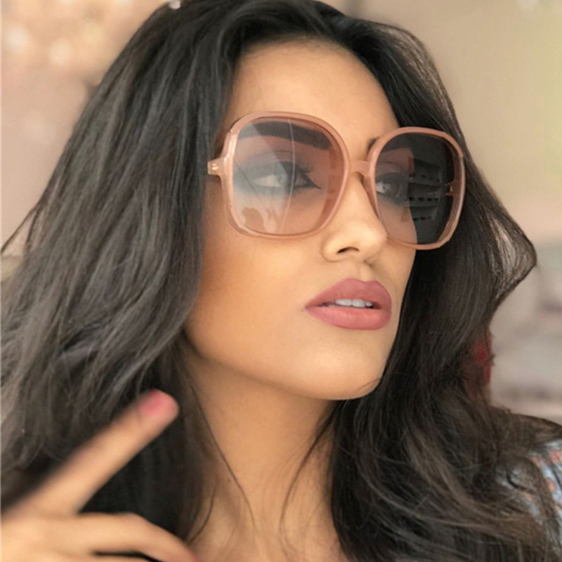Fashionable high-end classic glasses solar-powered