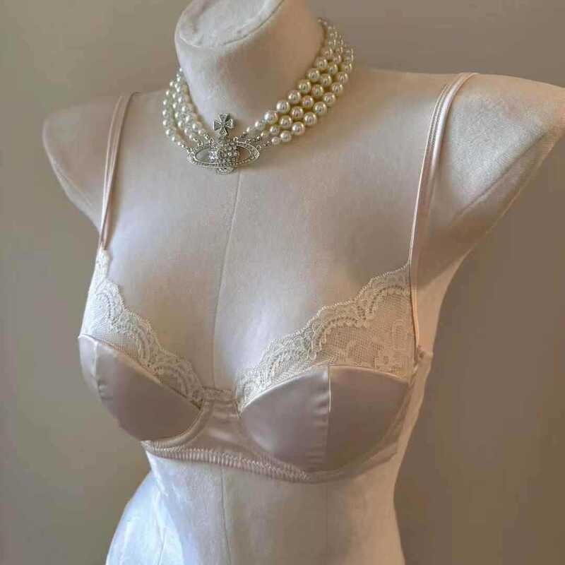 Satin Seamless Push-Up Anti-Sexy Lace Underwire Women's Big Breasts Showing Small Soft Article Set Sagging Bra Underwear High-End Satin Seamless Push-Up Anti-Sexy Lace Underwire Women's Big Breasts Showing Small Soft Article Set Sagging Bra Underwear High-End