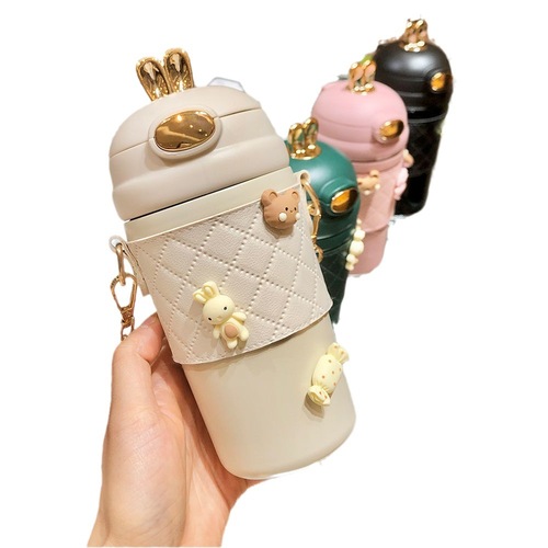 Thermos cup for women, simple and exquisite, high-end, small, fragrant, cross-body water cup, high-looking portable straw cup, cute girl