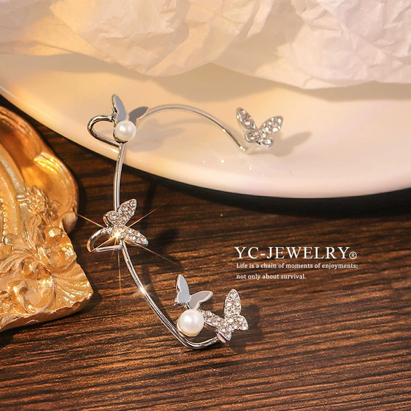 Pearl butterfly silver right ear