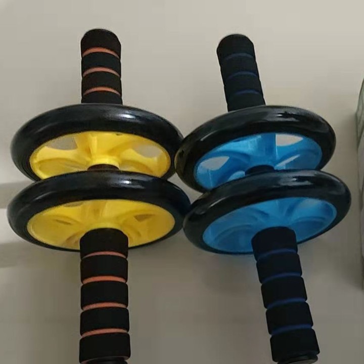 Equipo de gimnasio interior pequeño clásico AB doble rueda abdominal equipo de fitness al aire libre artículos deportivos