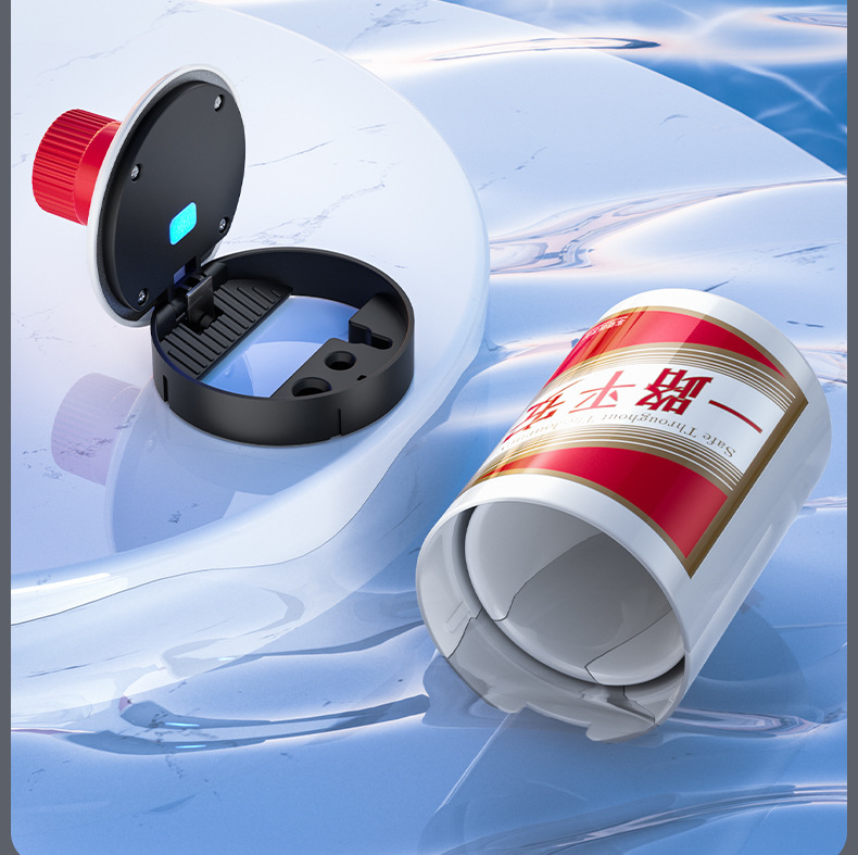 Car Ashtray, High-Quality Ashtray, Elevated Design to Prevent Ash from Flying, Ashtray with a Wine Bottle Design, Ceramic Inner Liner Ashtray