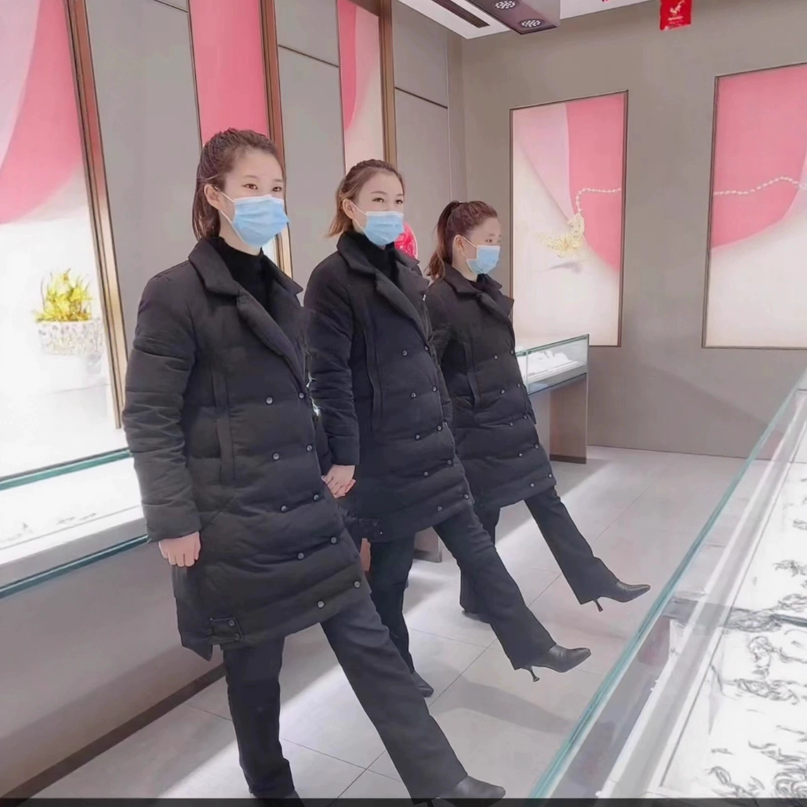 Зимняя женская куртка Gold Store с воротником-стойкой, теплая куртка из белого утиного пуха, профессиональная рабочая одежда для осени и зимы.