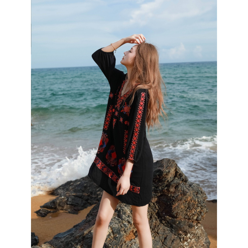 Sanya Travel Photography Clothing Red V-Neck Embroidered Dress Autumn and Winter New Ethnic Style Age-Reducing Short Skirt F959
