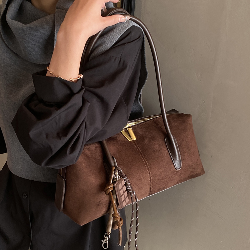 Women's Boston Handbag 2025 New Trendy Autumn/Winter Casual Large Capacity Retro Versatile Crossbody Bag - Thumbnail 4