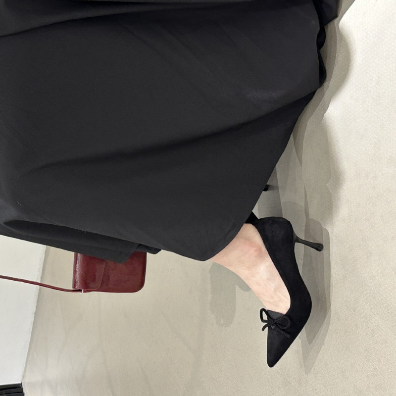 尖头高跟鞋单鞋女2025秋季新款细跟鞋子绒面配裙子浅口女鞋一脚蹬|undefined