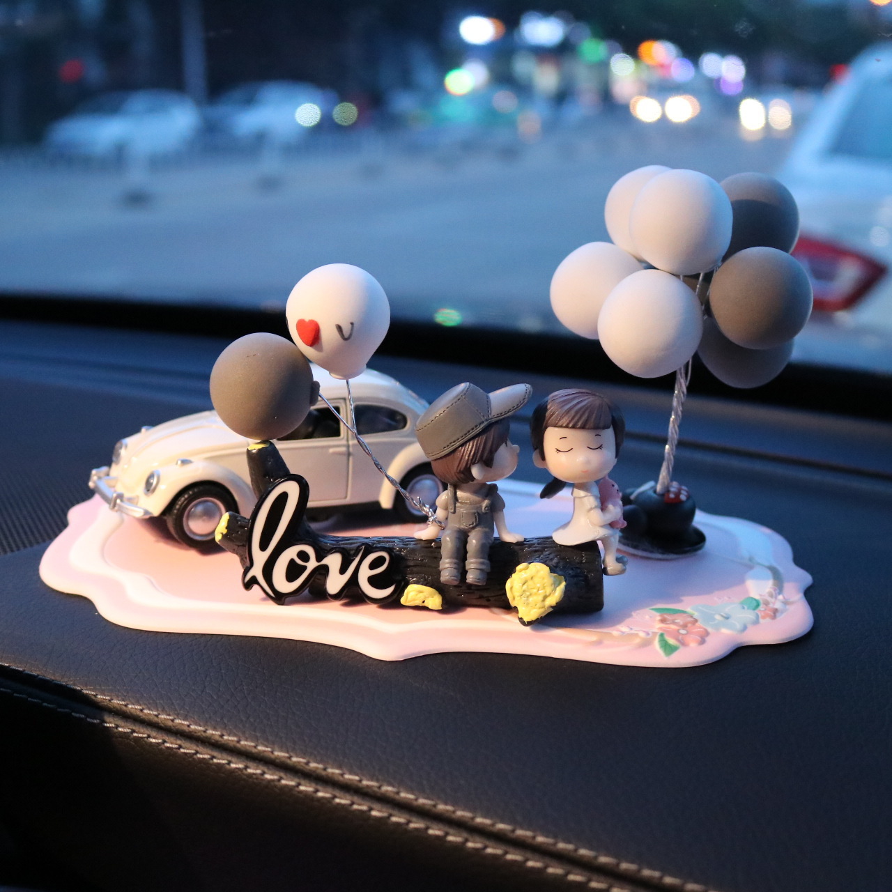 Decoración de coche decoración de interior de coche creativo pareja linda control central escenario de perfume mujer coche productos de aromaterapia