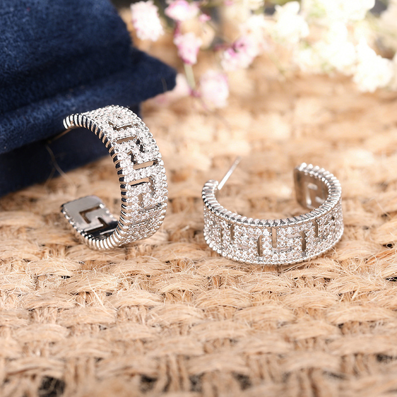 C-shaped Hoop Earrings With Intricate Patterns And Full Diamond_voghion.com