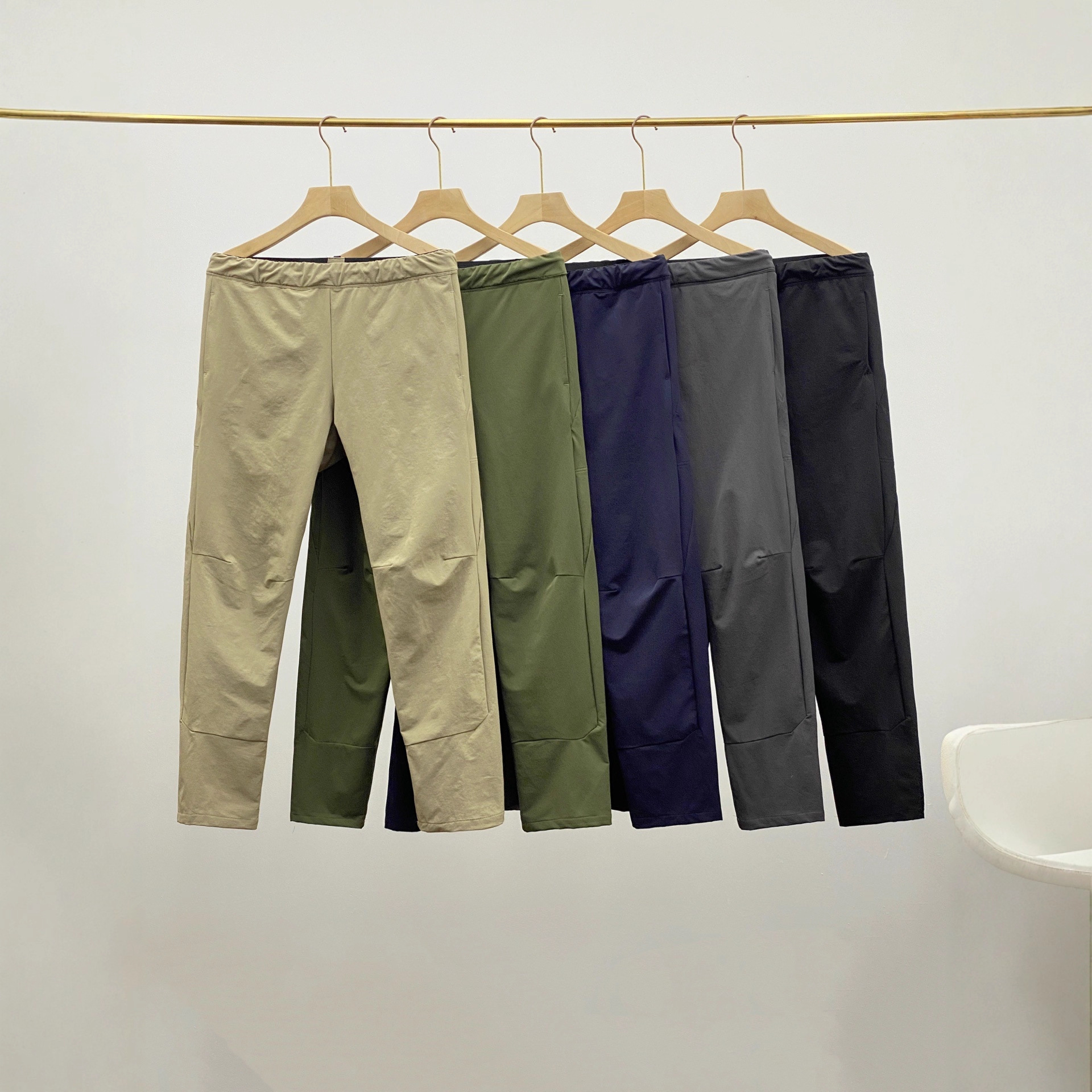 Men's Outdoor Waterproof Hiking Business Sports Comfortable Thin Casual Pants for Spring and Autumn