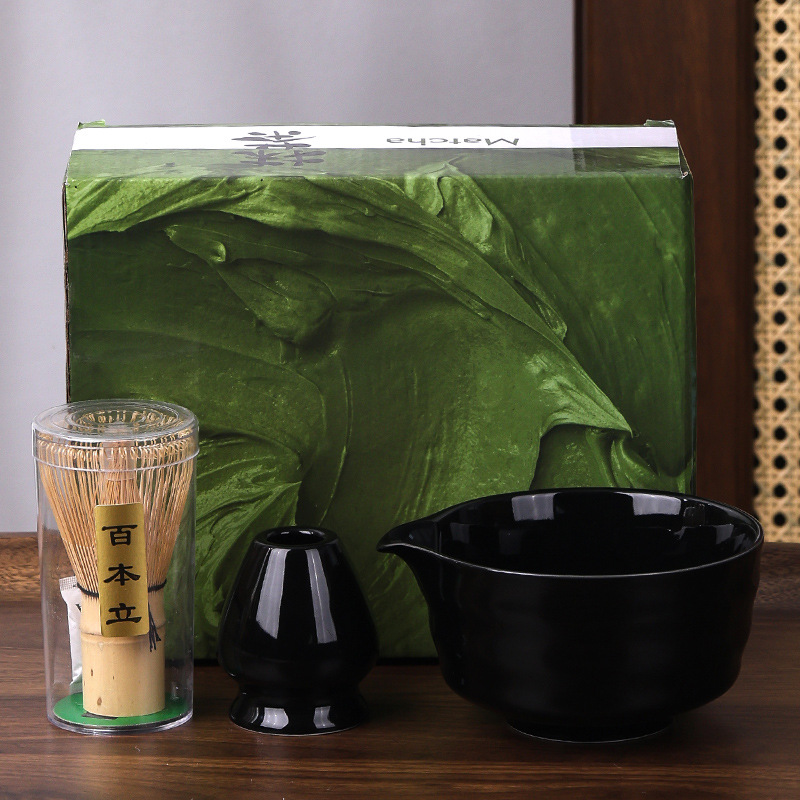 색상 상자에 검정색 3개 세트