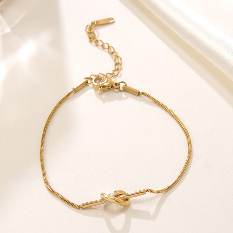 European and American Hot-Selling Knotted Stainless Steel Bracelet Titanium Steel Non-Fading Gold-Plated Round Snake Chain Bracelet Personalized Versatile Hand Jewelry