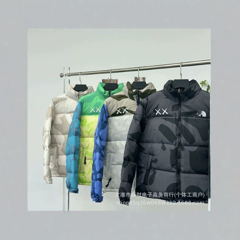 New 1996 down jacket XX co-branded model, US version, 700 fill power, embroidered couple's camouflage puffer jacket for men and women