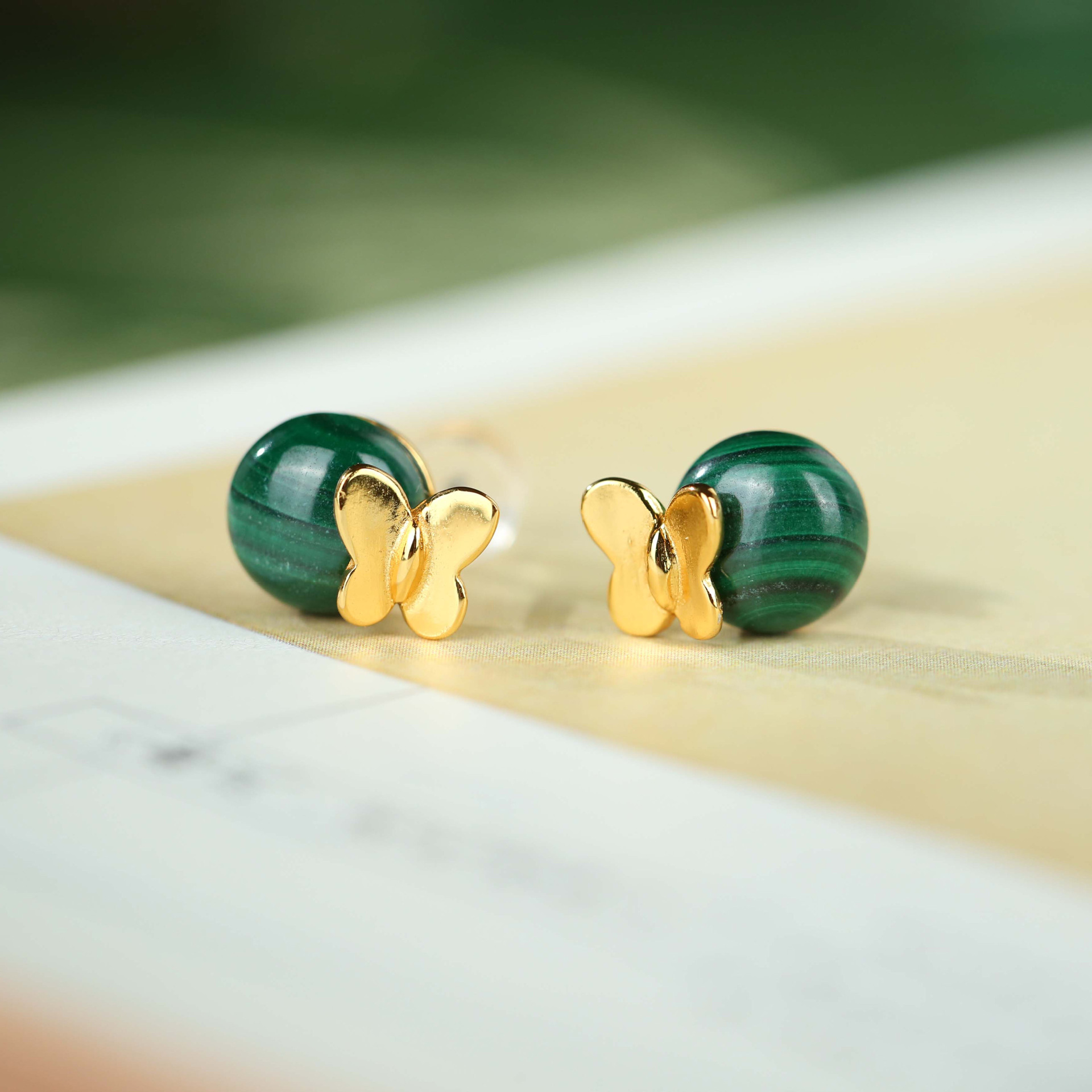 Stone inlay malachite