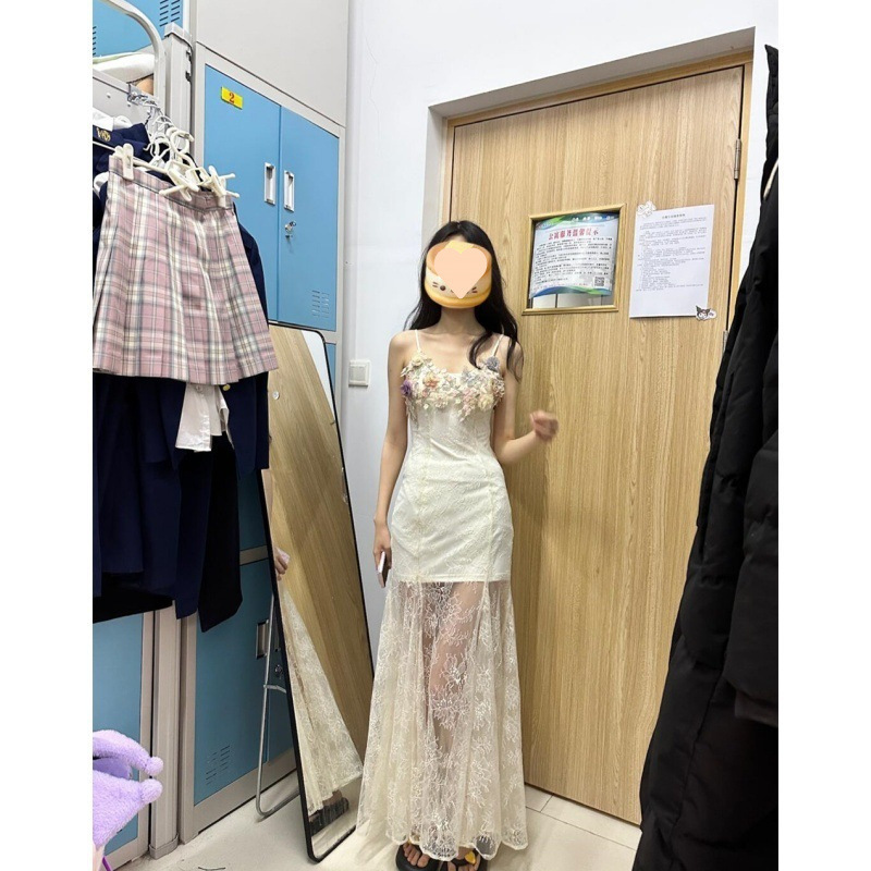 フレンチビーチリゾートスタイル立体フラワーサスペンダードレス夏の新しいウエスト痩身メッシュロングスカート女性用|undefined