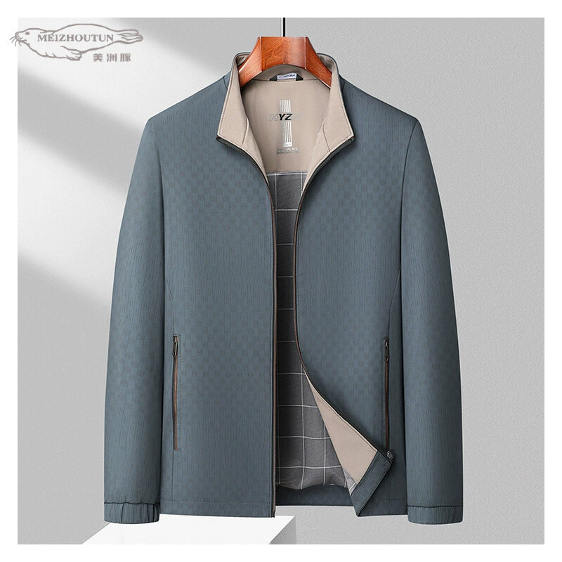 Demi-season colored jacket for leisure