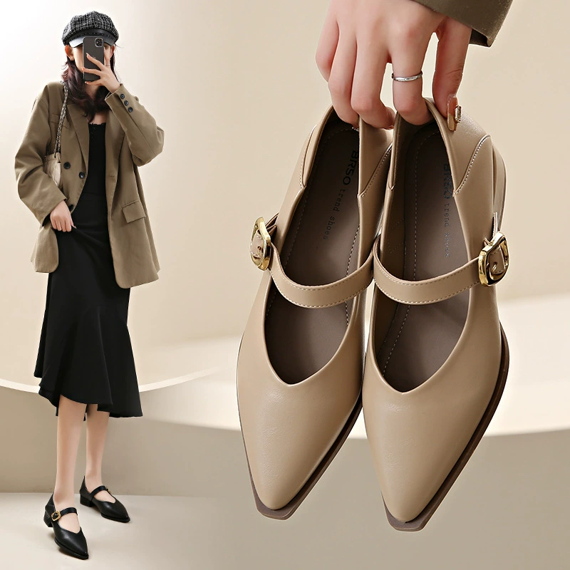 Textured French style buckle thick heel Mary Zhen shoes for women in spring and autumn fashion pointed toe shallow mouth soft leather commuting single shoes