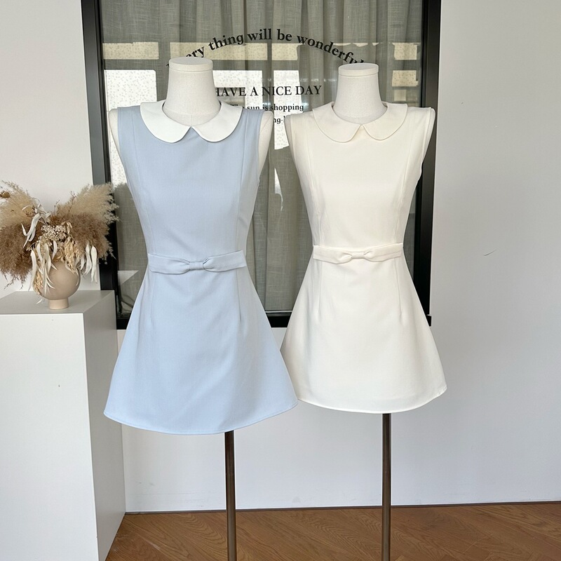 Twill Suit Material Doll Collar Dress for Women, Waist-Cinching Slim-Fit Sleeveless Tank Dress in Apricot and Blue Cotton, Slim-Fit Style Twill Suit Material Doll Collar Dress for Women, Waist-Cinching Slim-Fit Sleeveless Tank Dress in Apricot and Blue Cotton, Slim-Fit Style