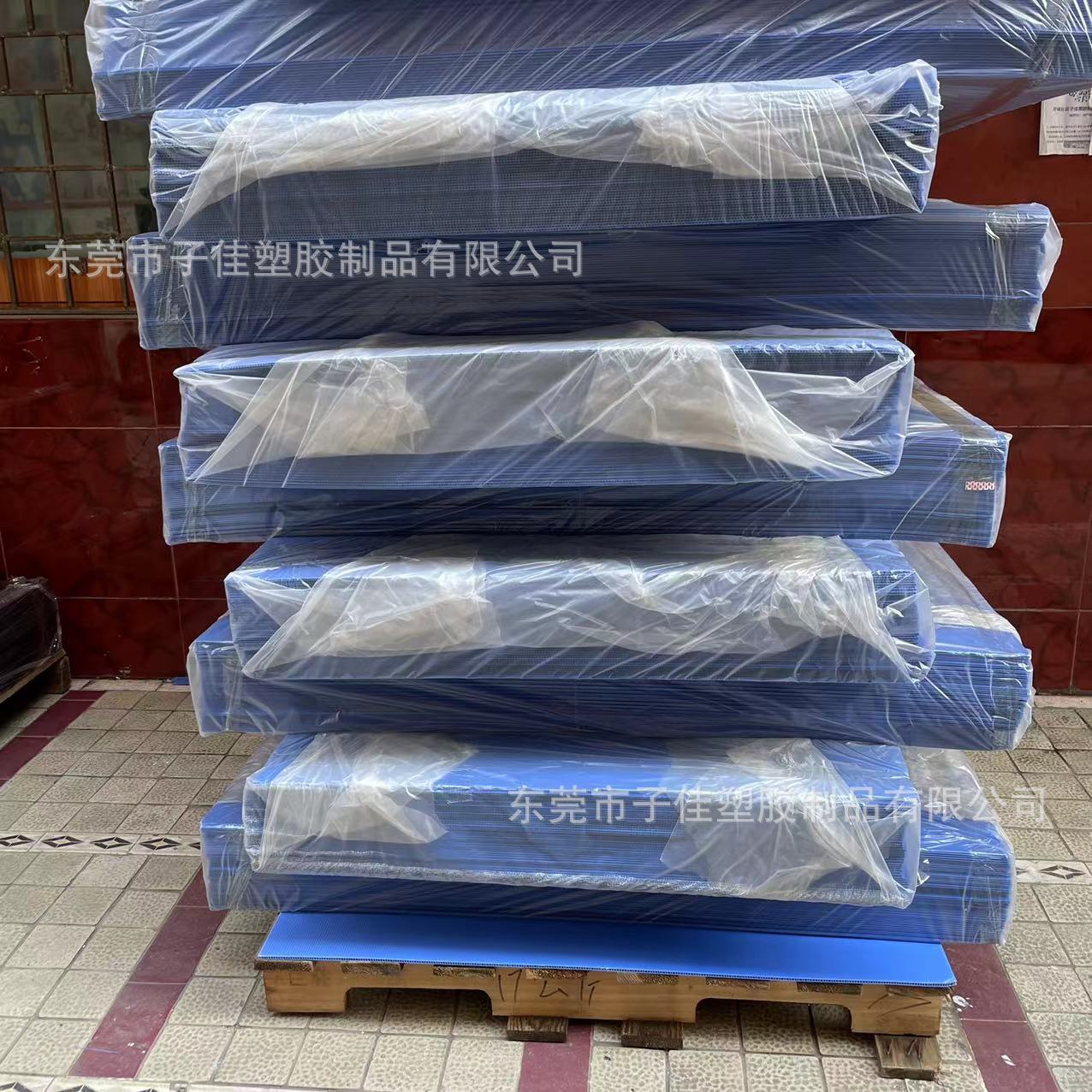 广西万通板 5mm空心格子板 可印刷字体