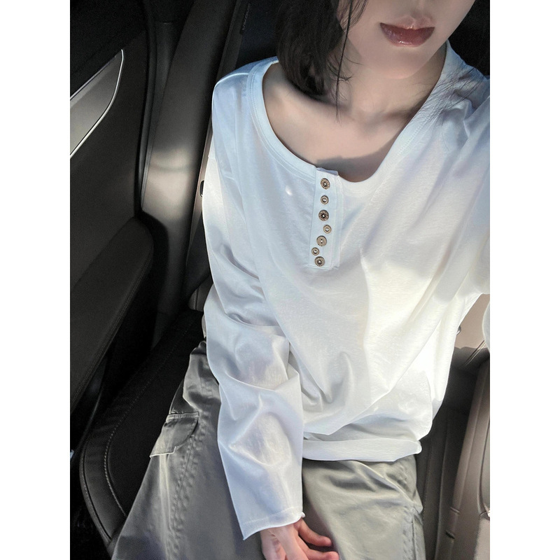 秋季新款韩版宽松显瘦纽扣设计感小众圆领长袖白色T恤女打底上衣|undefined