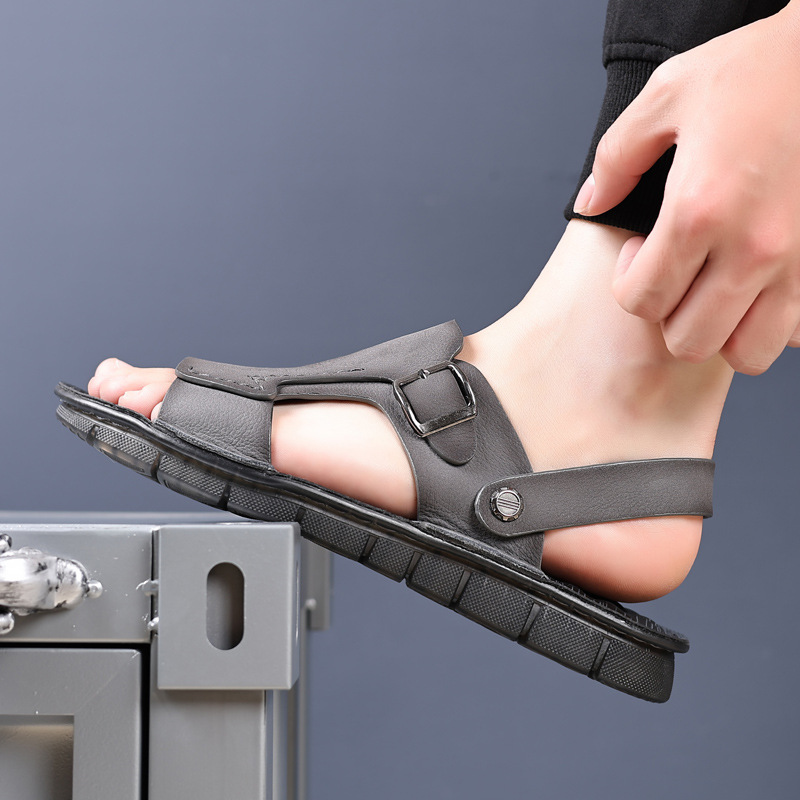 2024 nuevas sandalias de hombre de cuero casuales con suela suave, zapatos de playa para hombres zapatillas de piel para hombres zapatillas al aire libre