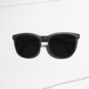 Sunglasses suitable for men and women, small soft heel, glasses solar-powered