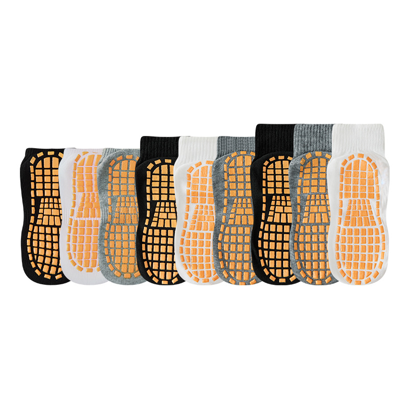 Calcetines antideslizantes dispensados en el hogar calcetines trampolín al por mayor sumidero baño interior calcetines de piso para hombres y mujeres calcetines de calcetines