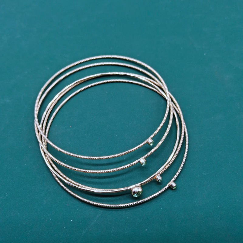 Simple Rhinestone Metal Bracelet Set Wholesale display picture 5