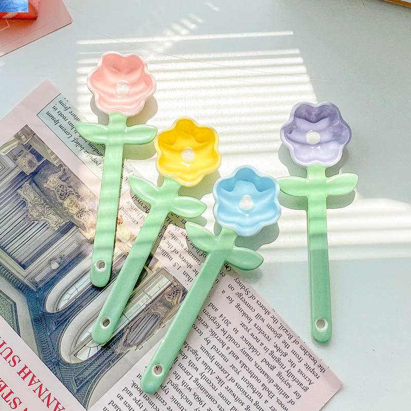 Cute Tulip Ceramic Soup Spoon For Dessert And Coffee_voghion.com