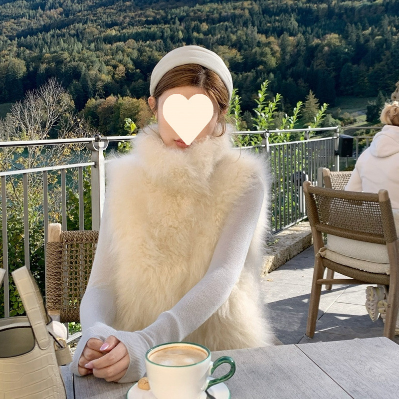 Atmospheric Three-Dimensional Structured Off-Shoulder Versatile Vest Eco-Friendly Faux Fox Fur Leather Jacket for Women Atmospheric Three-Dimensional Structured Off-Shoulder Versatile Vest Eco-Friendly Faux Fox Fur Leather Jacket for Women