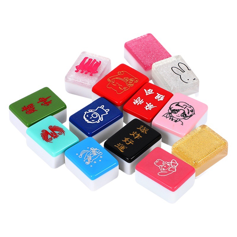 Manufacturers supply all kinds of cartoon mahjong can be set/made dormitory tourism entertainment mahjong large and small mahjong
