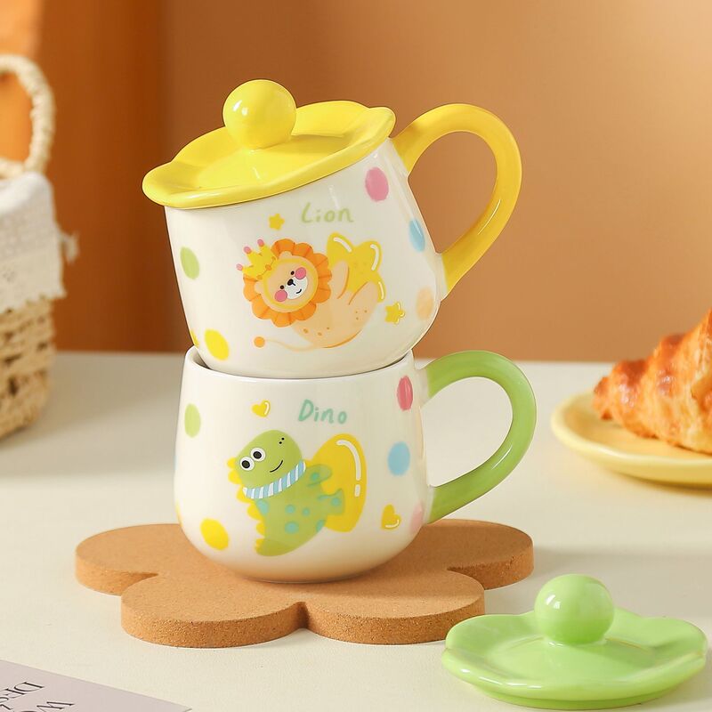 蓋付きのかわいい漫画のセラミックマグ、新鮮で見栄えの良い朝食ミルクカップ、オフィスコーヒーカップ、お土産|undefined