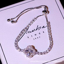 �n���������~�ݳ��W΢��ʯ�������Ů�n��r���֭h���C�Ʒ���