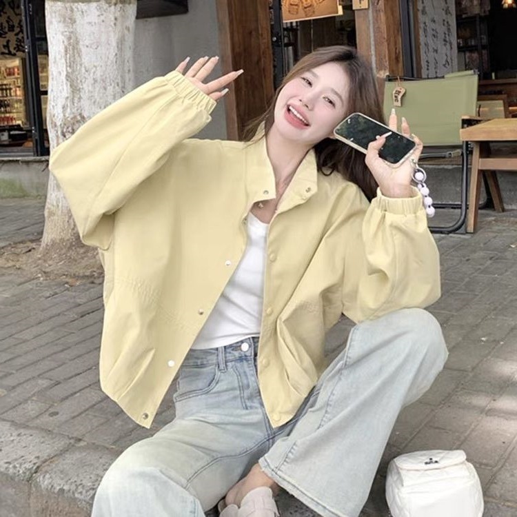 奶黄色工装风衣美式外套女春秋2025新款减龄设计感小众别致学院风|undefined
