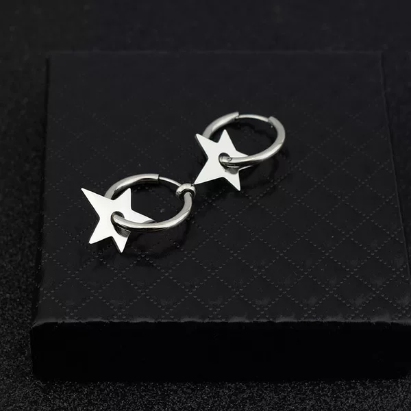 Cai Xukun with earrings stainless steel five-pointed star earrings ear clip wholesale men's and women's peripheral jewelry wholesale