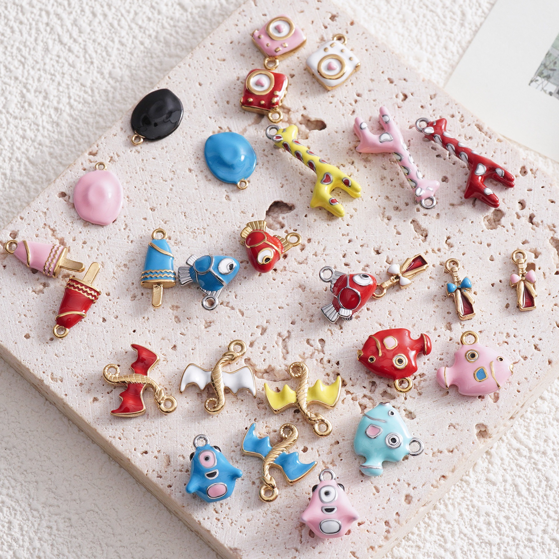 跨境新款不锈钢滴油迷长颈鹿 鸭子 小龙虾吊坠DIY项链手链配件