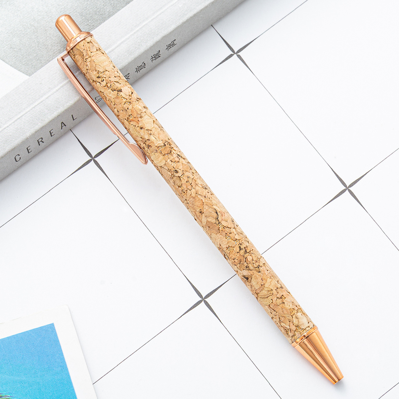 Presione bolígrafo de flor al por mayor de alto valor visual de textura esmerilada presione bolígrafo de regalo creativo bolígrafo de estudiante