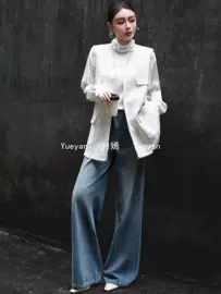 女式马甲;女式衬衫;连衣裙