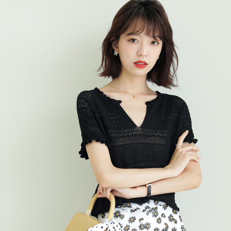 Sweater Women's Top Fashion Hollow Western Style Short Sleeve 2022 Summer New Elegant Sweet V-neck Short T-shirt Black