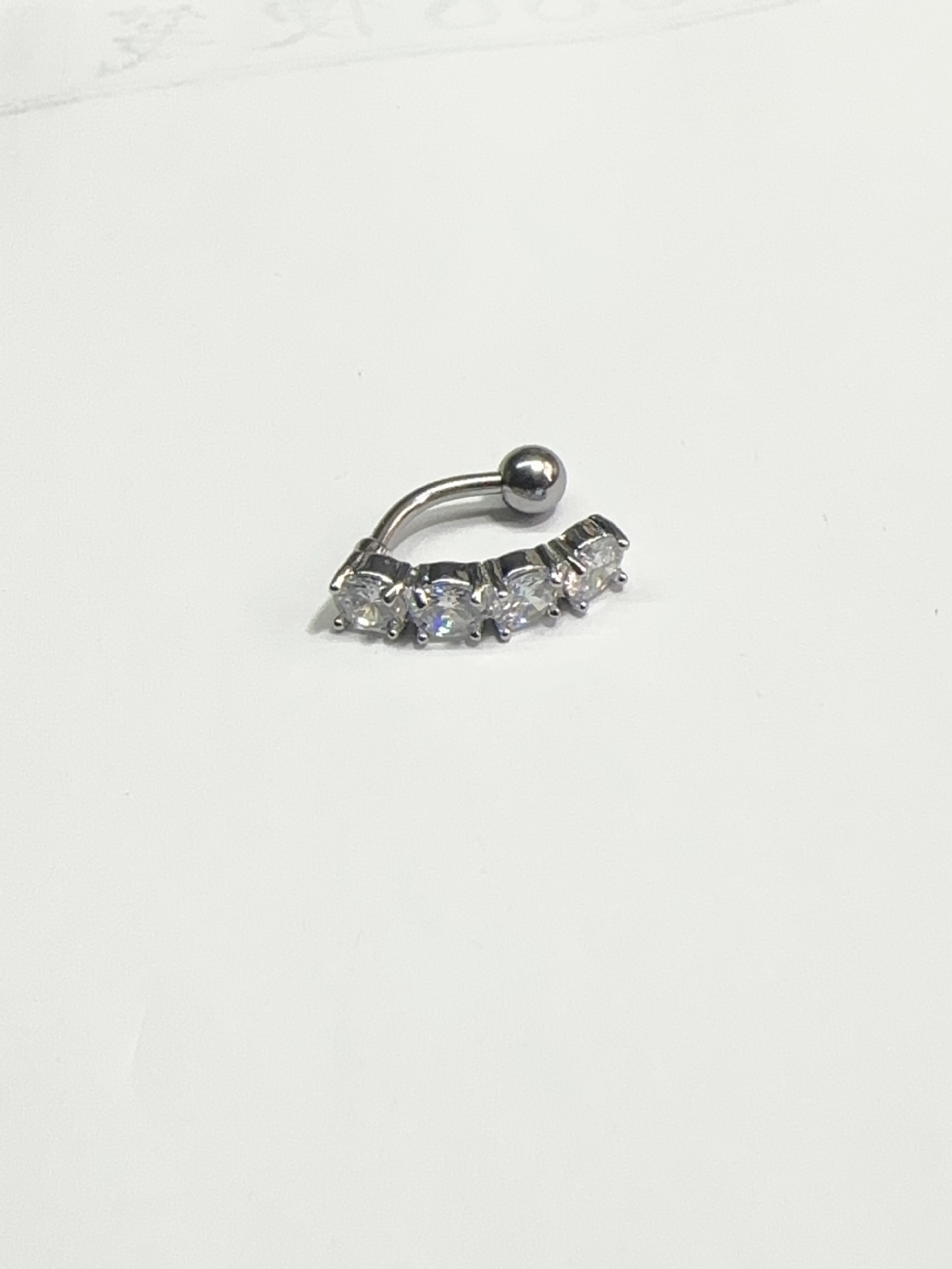 Klassisches Bauchnabelpiercing Aus Edelstahl Mit Zirkonia-steinen_voghion.com