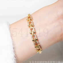 ������z��ˇ�~��֭h���~�X�U��С��������C Ů�ֶ�ʽ�荻��y