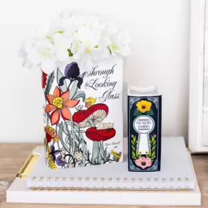 Creative White Porcelain Flower Vase for Home Decoration, Perfect Gift for Holidays