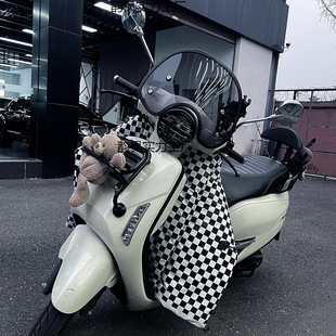 Checkerboard Pedal Motorcycle Windshield fleece-lined Thickened Winter Electric Vehicle Universal Split Cold-proof 2024 New