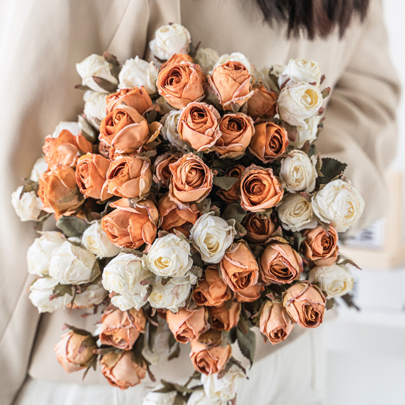 Fake Flower Artificial Flower Decoration Light Luxury High-end Rose Flower Living Room Dining Table Flower Ornaments Flower Ornaments Dried Flowers Fake Flower Artificial Flower Decoration Light Luxury High-end Rose Flower Living Room Dining Table Flower Ornaments Flower Ornaments Dried Flowers