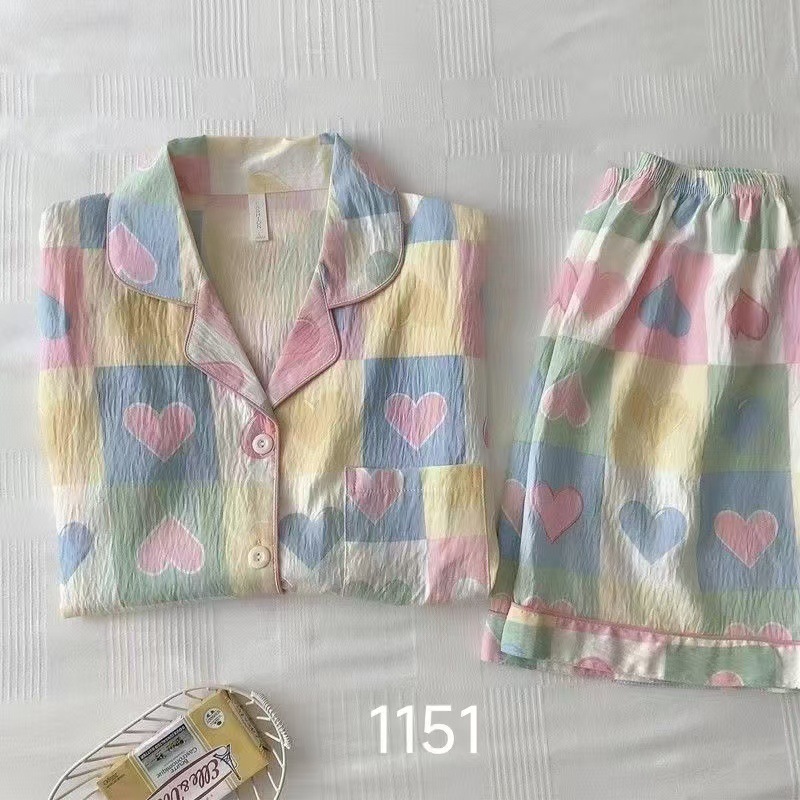 617