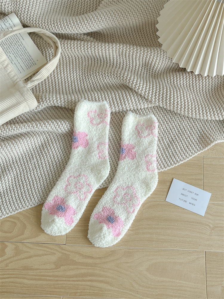 Calcetines de Piso de Tubo Medio para Mujer de Terciopelo de Poliéster Térmicos y Engrosados para Invierno
