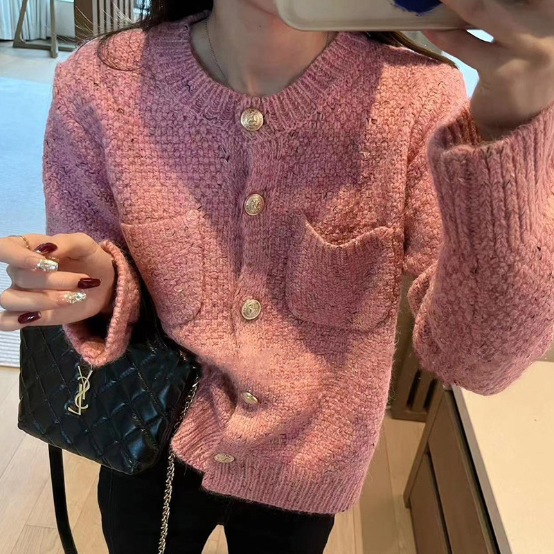 Chanel style soft glutinous knitted cardigan top for women Spring and Autumn 2024 New French socialite temperament sweater short coat
