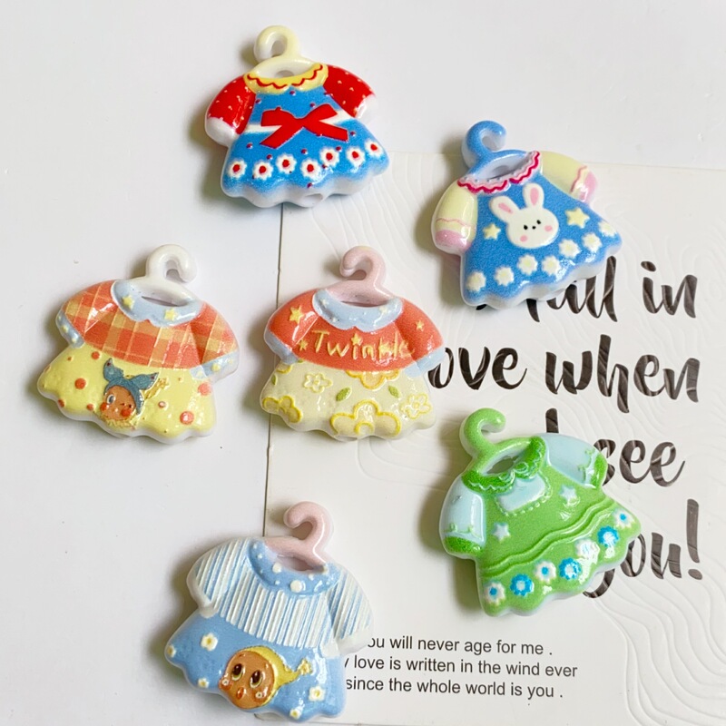 Hanging Hole, Through-Hole, Embossed Printed Clothing Hanger, Skirt, Irregular-Shaped Beaded Pen, DIY Phone Chain, Keychain, Bag Pendant, Accessory Parts