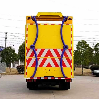Yol təhlükəsizliyi bufer maşını Highway Road Surface Construction
